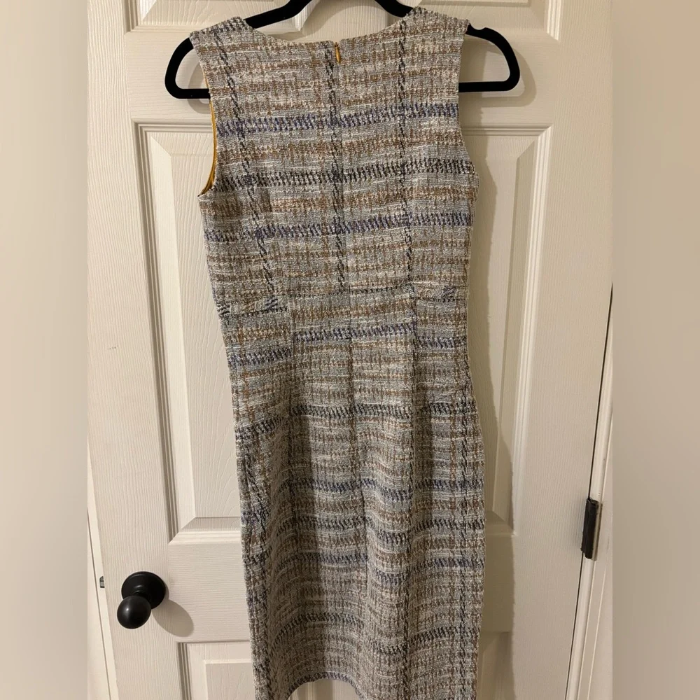 Kate & Lily Tweed Midi Dress in Cream, Gold and Blue Size 4 - Picture 5 of 9